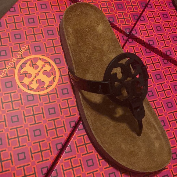 Tory Burch Miller Cloud sandals - Picture 5 of 10